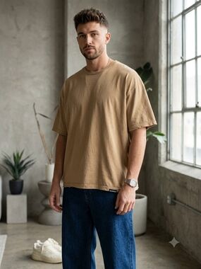 Men's Relaxed Fit Short Sleeve T‑Shirt - Tan